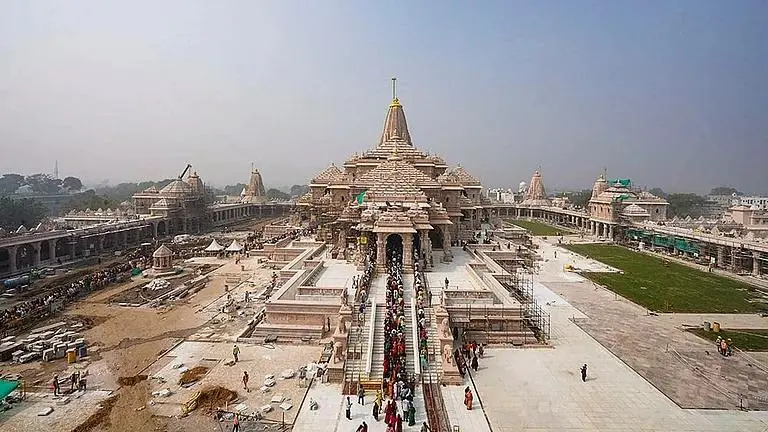 Must Visit Temples in Varanasi, Ayodhya & Prayagraj