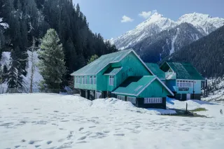 Kashmir Travel Guide