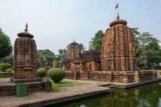 Lingaraj Temple Travel Guide