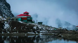 North East India Tour Guide