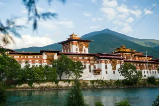 Best Places to Visit in Paro