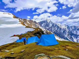 Kasol Travel Guide