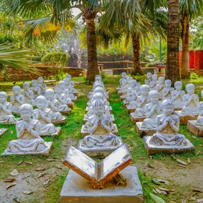 Garden of Five Senses: A beautiful, landscaped garden where nature and art intersect. It’s less crowded than other tourist spots and perfect for capturing serenity in the heart of Delhi.