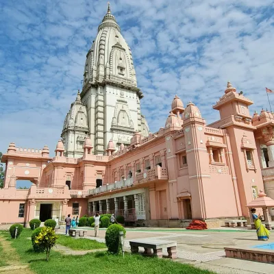 Kashi Vishwanath Temple: One of the holiest temples in India, located on the banks of the Ganges.